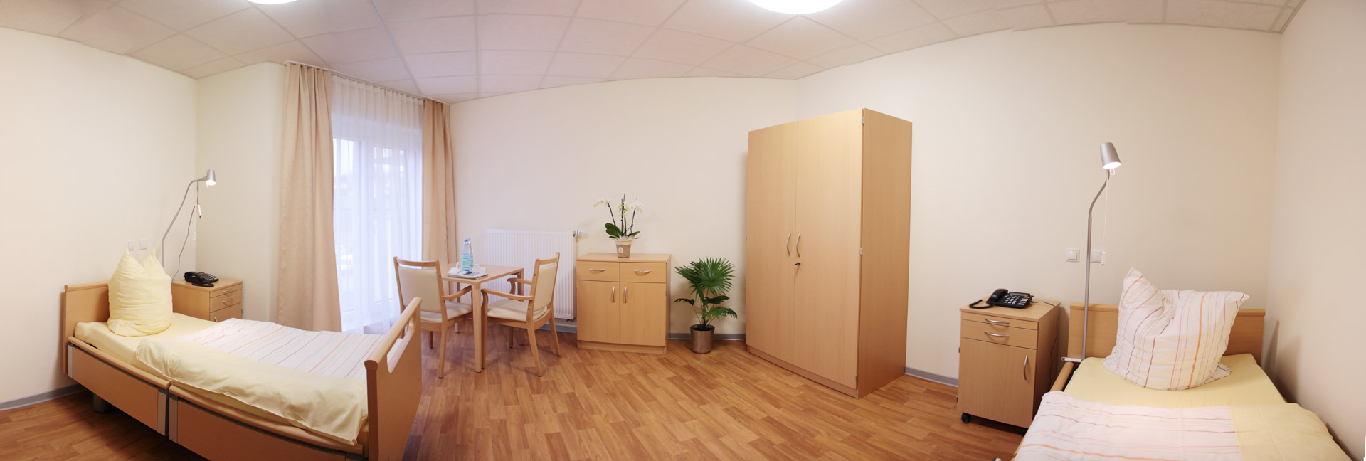 Doppelzimmer - Seniorenzentrum Falkeneck